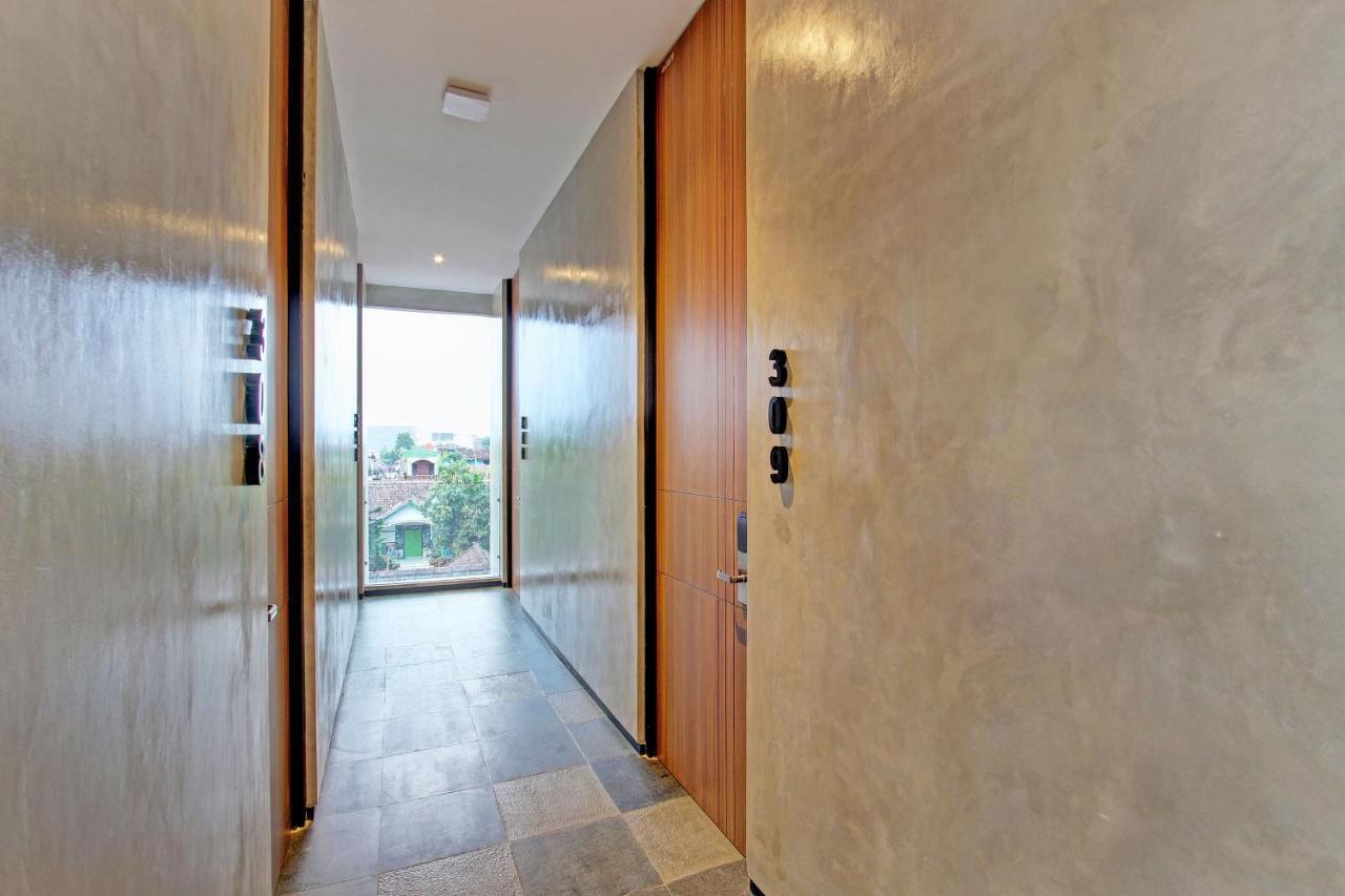 Super Oyo Capital O 92987 Keenan Living Perumnas Maguwo ภายนอก รูปภาพ