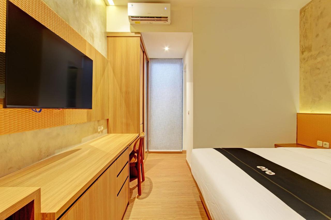 Super Oyo Capital O 92987 Keenan Living Perumnas Maguwo ภายนอก รูปภาพ